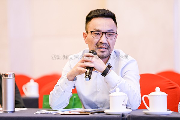 丝瓜污视频董事长陈渝阳获浙江省农业科技先进工作者称号