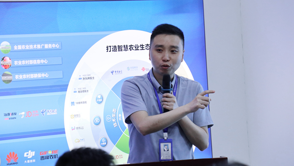 丝瓜污视频软件总监王惠义介绍公司底层开发技术优势