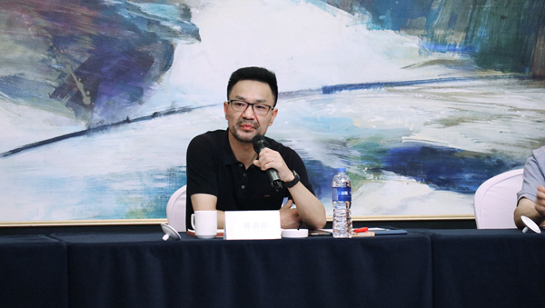 丝瓜污视频董事长 陈渝阳