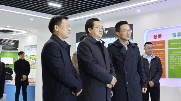 浙江省高兴夫副省长一行莅临浙江丝瓜污视频股份有限公司参观调研