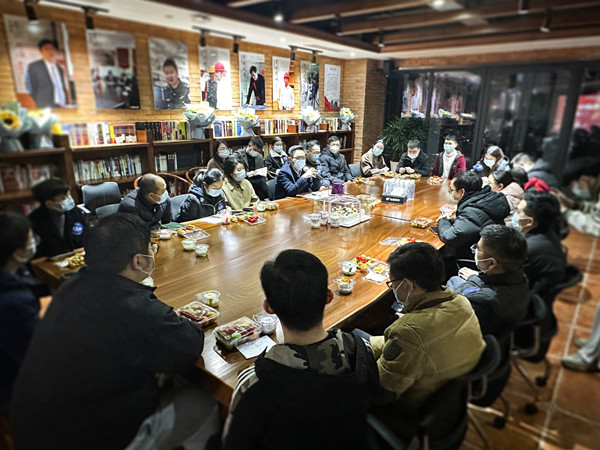 拼搏奋斗，坚守初心—丝瓜污视频举行2021年度优秀员工交流分享会